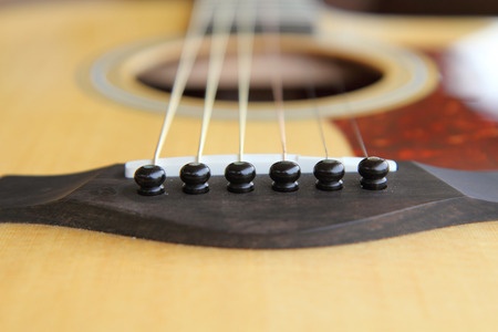 forening obligatorisk give How Often Should You Change Your Acoustic Guitar Strings? - Alaska  Specialty Woods